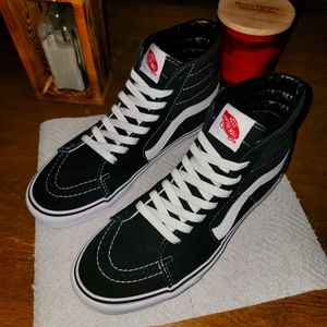 SK8-Hi Vans - black
